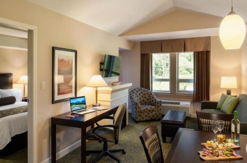 Executive Suites Hotel And Resort, Squamish Ngoại thất bức ảnh